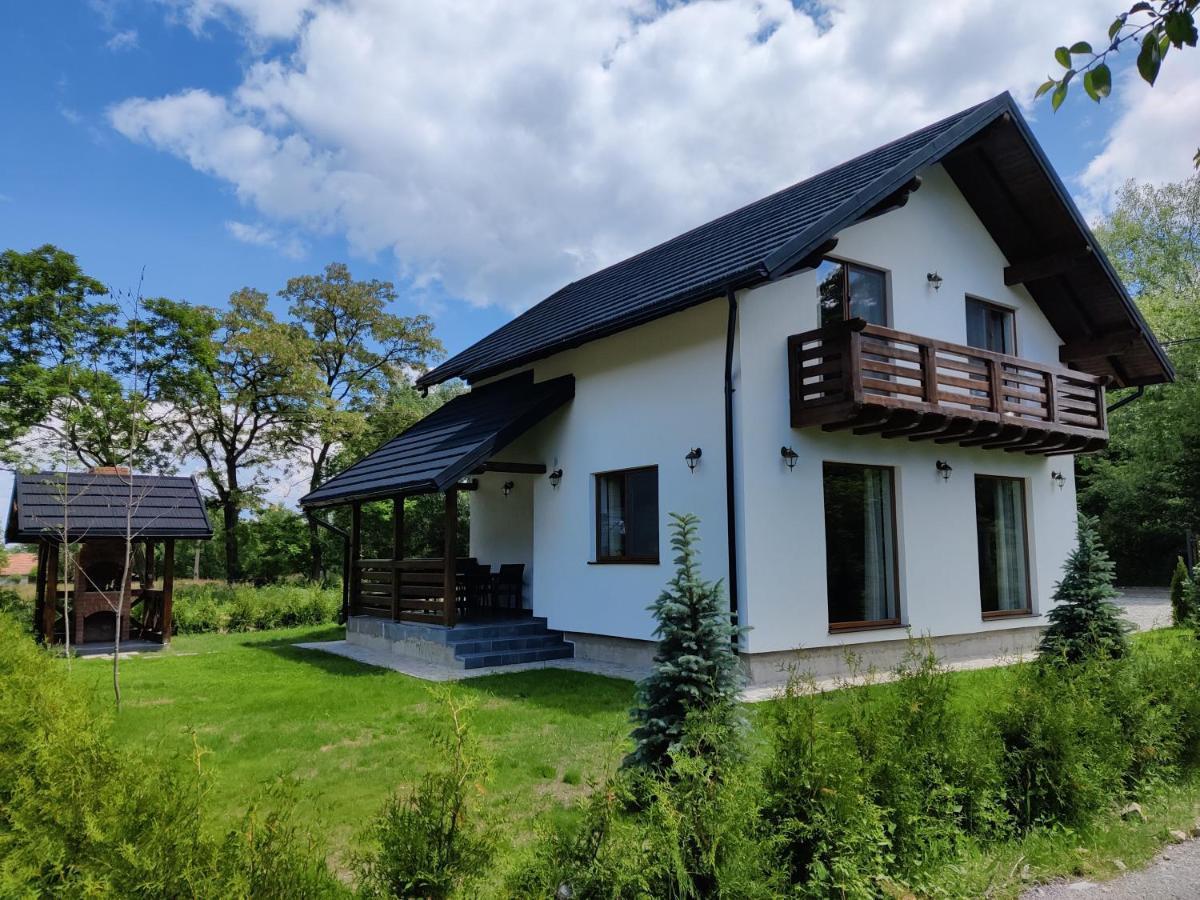 Ara Chalet Μπραν Εξωτερικό φωτογραφία