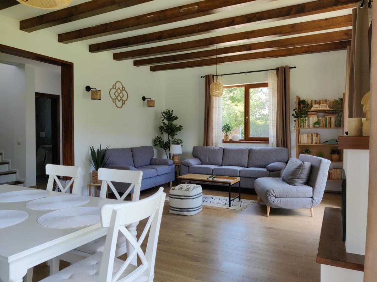 Ara Chalet Μπραν Εξωτερικό φωτογραφία